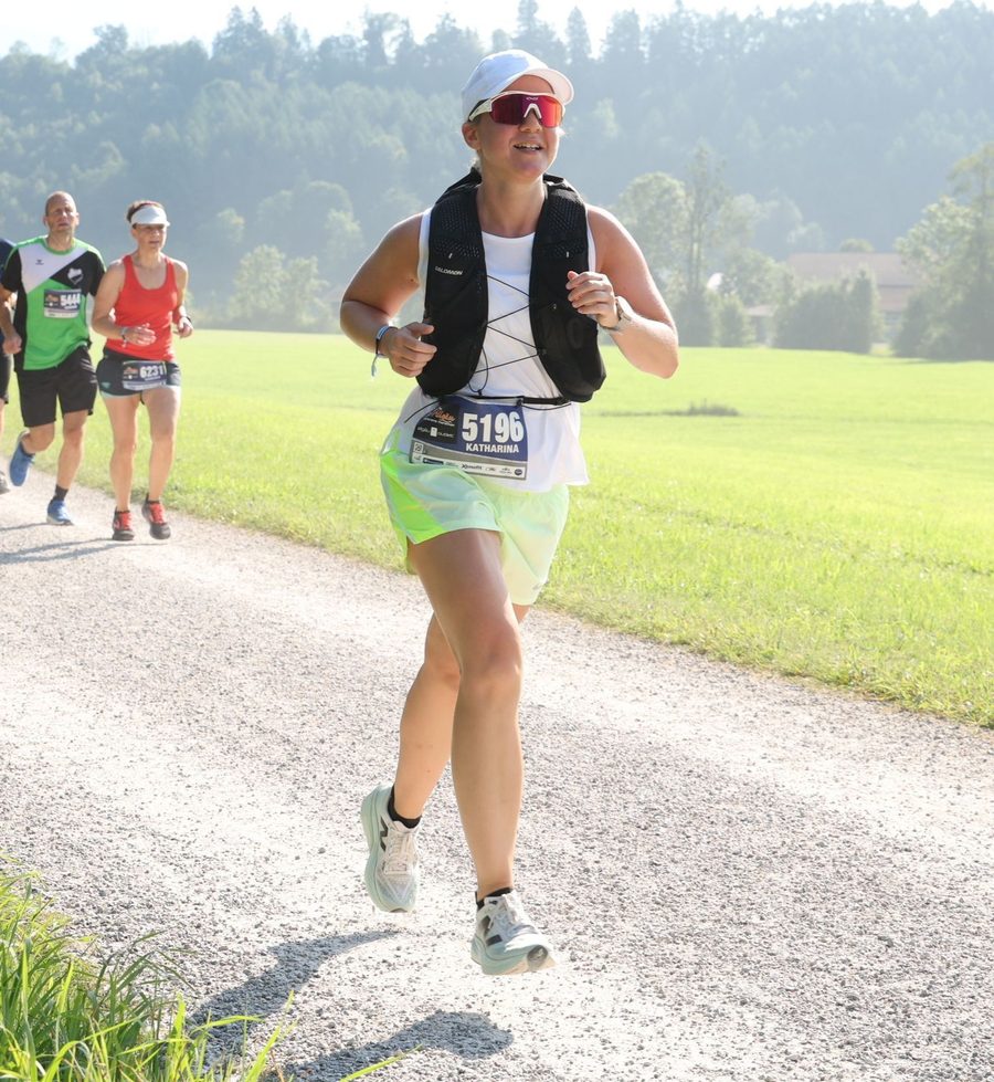Katharina running a race